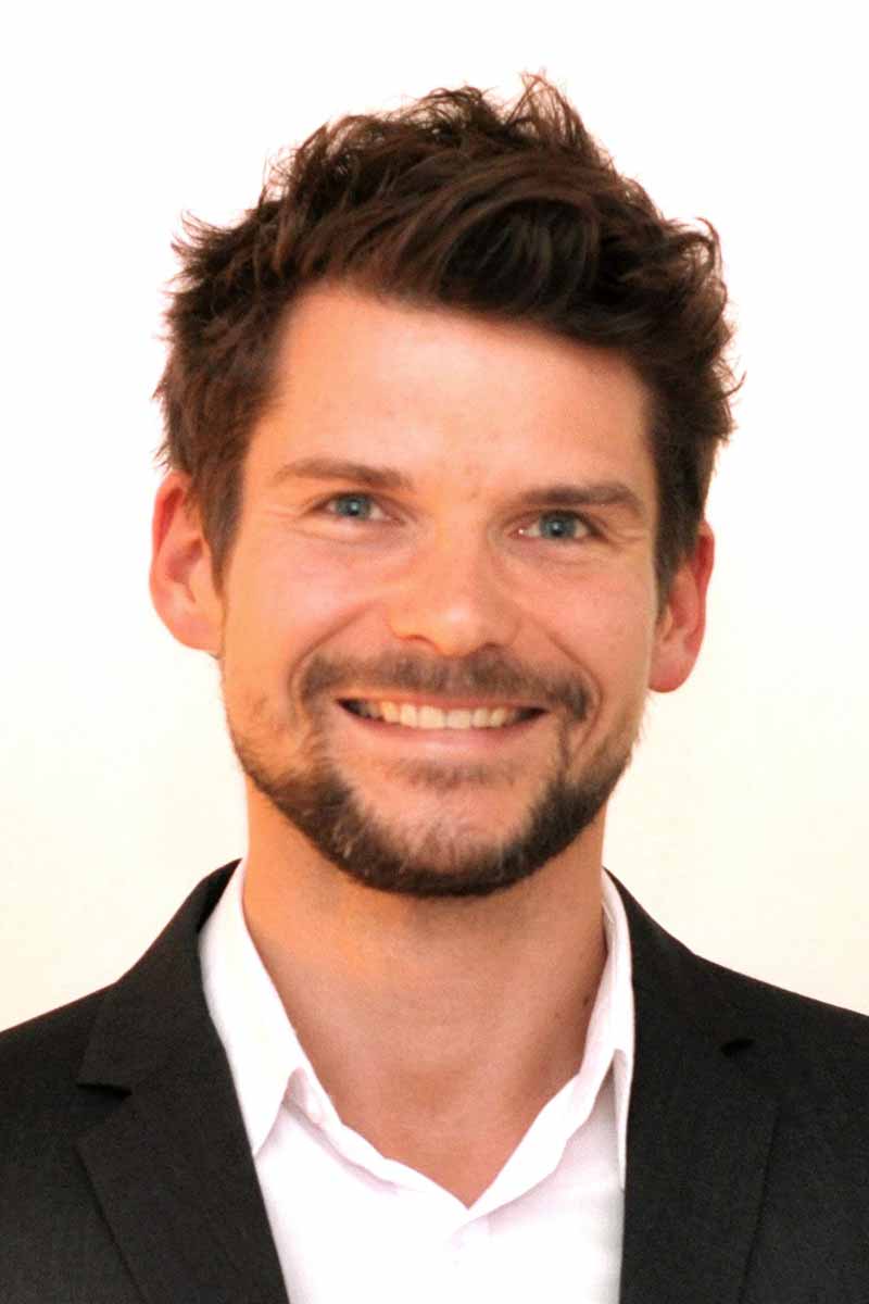 Portrait von OA Mag. Dr. Lukas Erhart